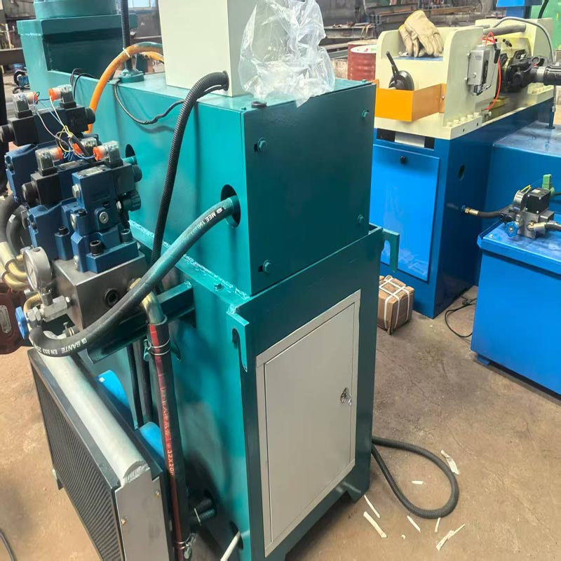 नयाँ थ्रेड रोलिंग उपकरणहरूमा समाचार